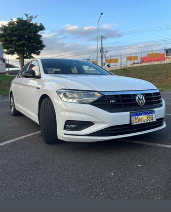 VOLKSWAGEN JETTA 1.4 250 TSI TOTAL FLEX R-LINE TIPTRONIC
